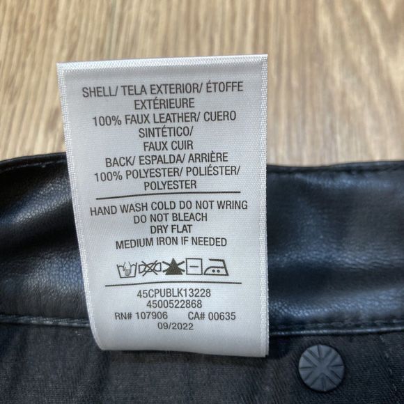 Hudson Women’s 28 Remi Pants Black High Rise Straight Leg Faux Leather NWOT Flaw - Picture 7 of 9